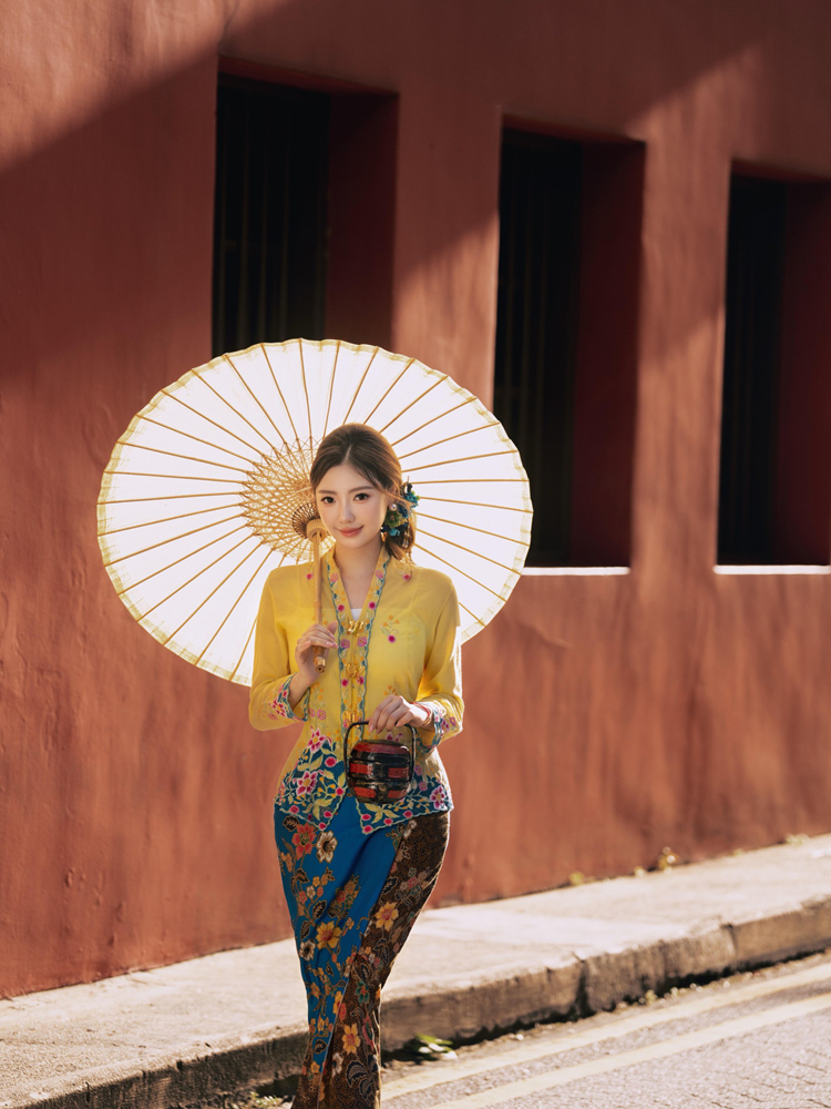 New Ethnic Style Small Hairpin - Ethnic Clothing & Online Fashion Store Khaadi Us reseña y precio